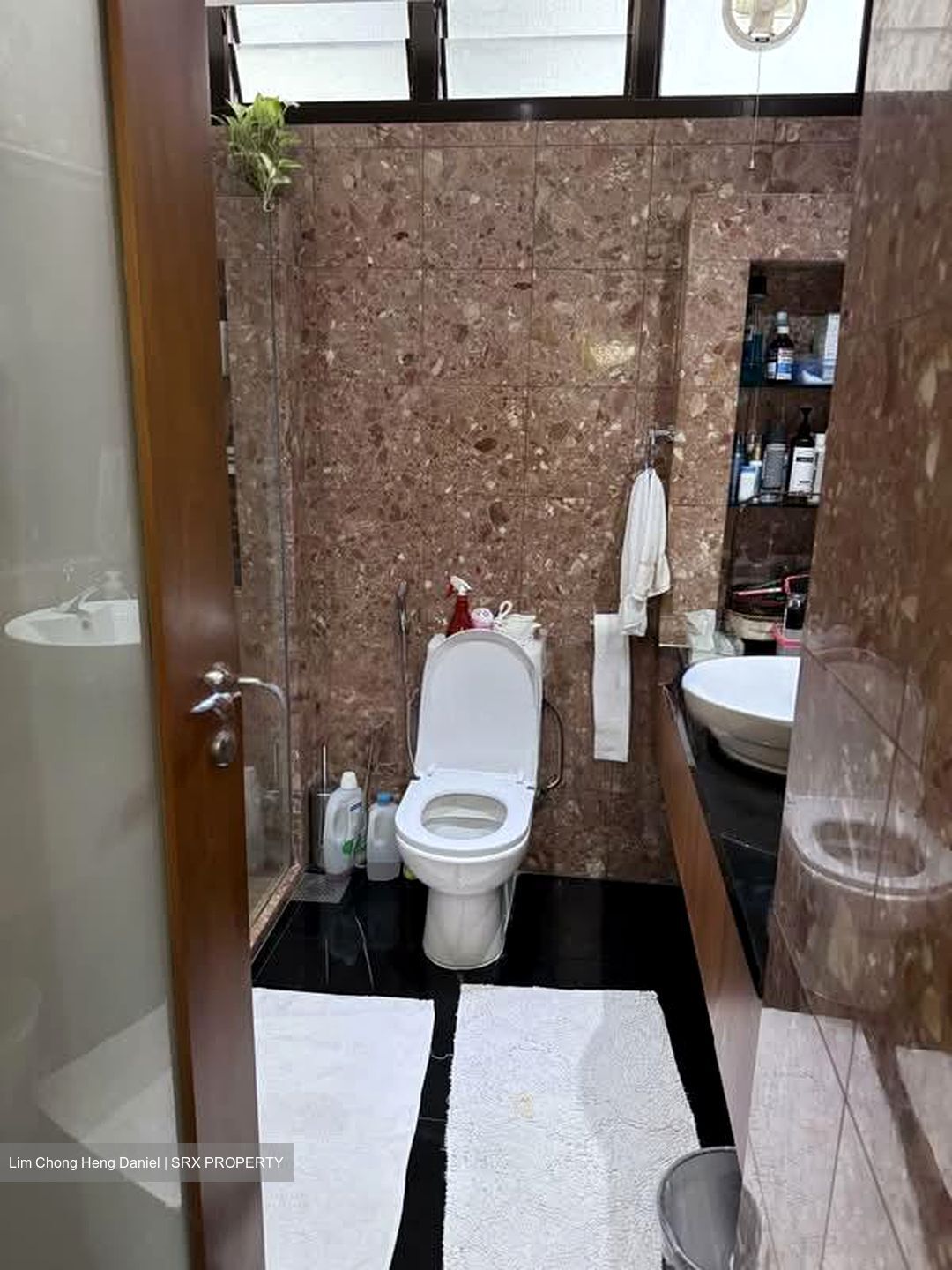 Orchard Tower Rear Block Apartment (D9), Apartment #555491391